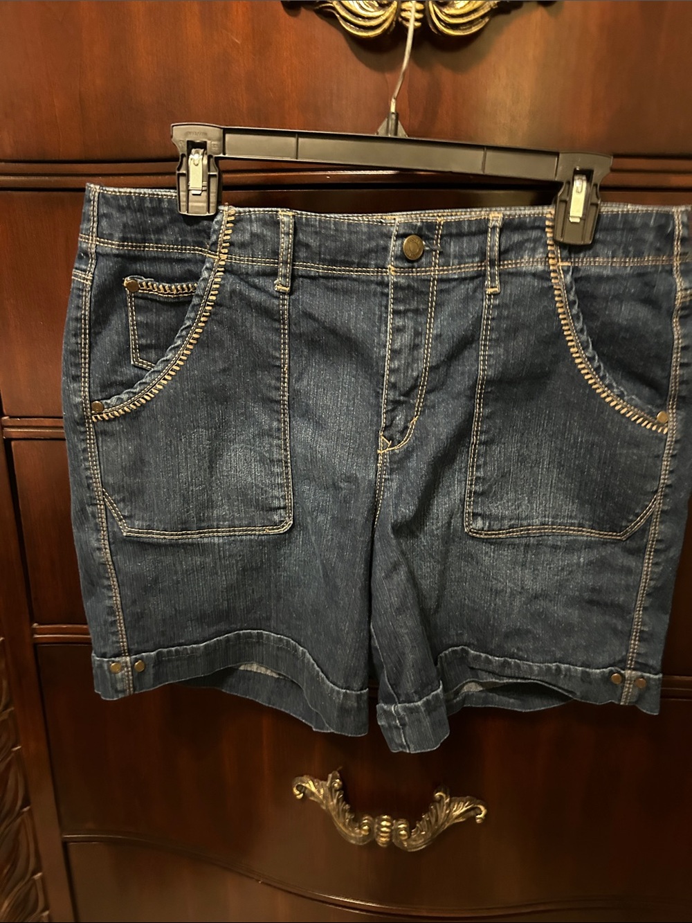 Gloria Vanderbilt Dark Blue Denim Casual Shorts